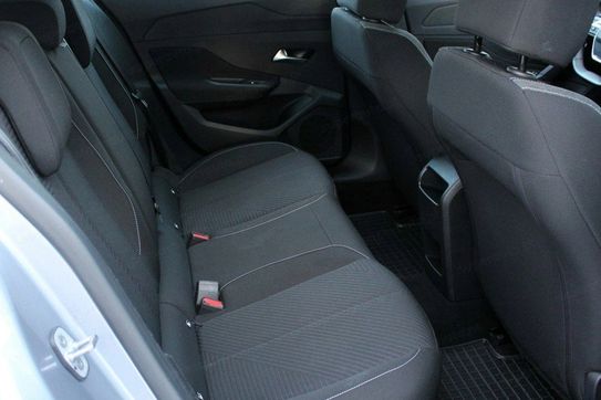 Peugeot 308 1.6 Hybrid PHEV Allure Pack EAT8