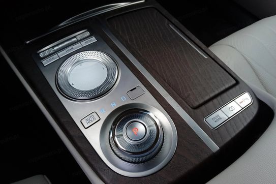 Genesis G80 2.5 Turbo