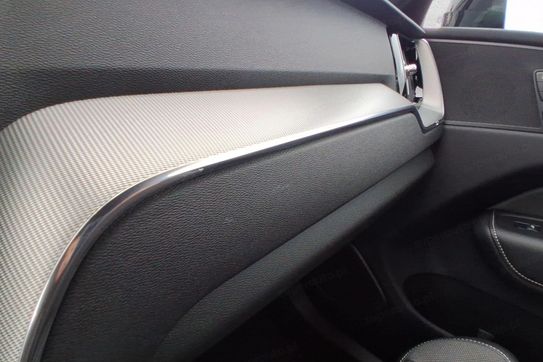 Volvo XC60 B5 B AWD Plus Dark