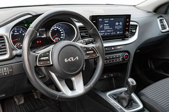 Kia Ceed 1.5 T-GDI M