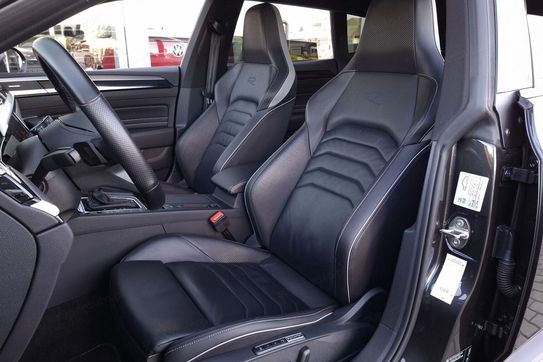 Volkswagen Arteon 2.0 TDI 4Motion R-Line DSG