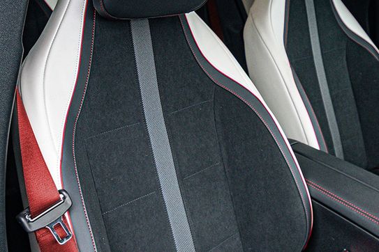 Mercedes CLA 200 4-Matic AMG Line