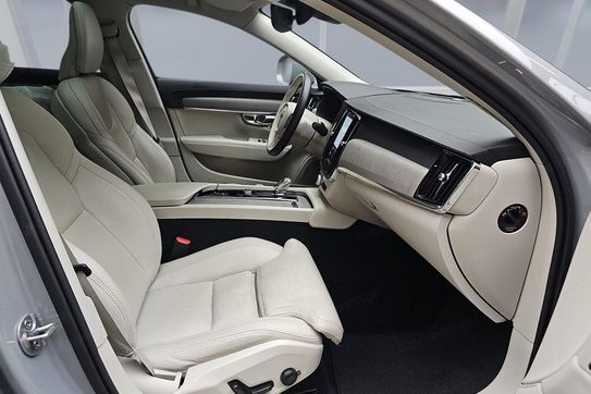 Volvo V90 CC B5 B AWD Plus