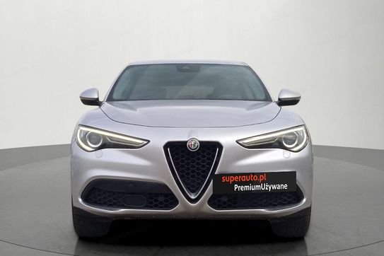 Alfa Romeo Stelvio 2.0 Turbo Business Q4 aut