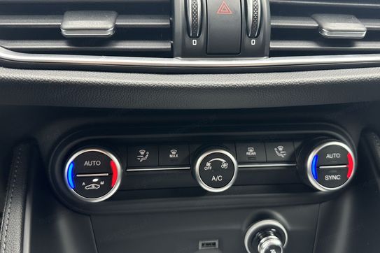 Alfa Romeo Stelvio 2.0 Turbo Sprint Q4