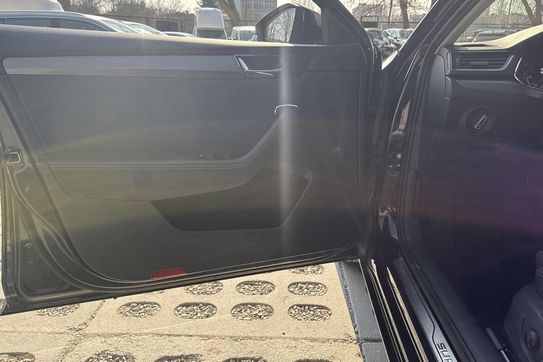 Skoda Superb Style 1.5 TSI  DSG