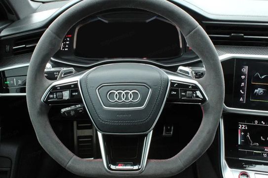 Audi A6 RS6 TFSI quattro Performance Avant
