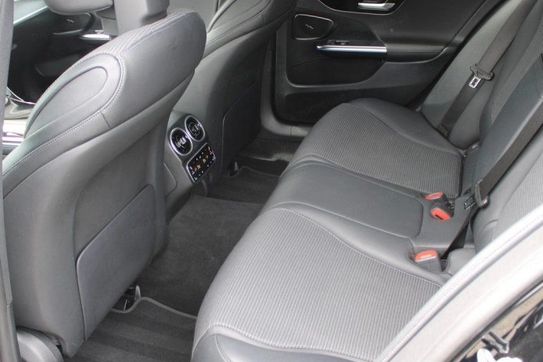 Mercedes Klasa C 220 d mHEV 4-Matic Avantgarde