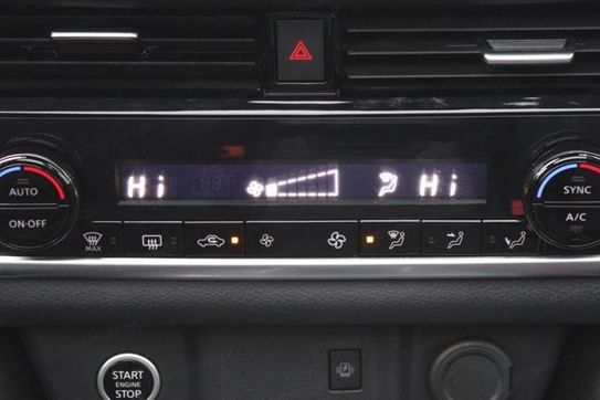 Nissan Qashqai 1.3 DIG-T N-Connecta  X-Tronic