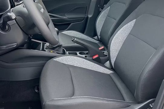 Skoda Fabia Essence 1.0 MPI