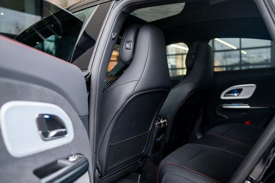 Mercedes CLA 220 4MATIC AMG Line