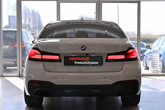 BMW Seria 5 520d xDrive M Sport
