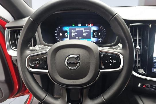 Volvo V60 Plus B5 B AWD