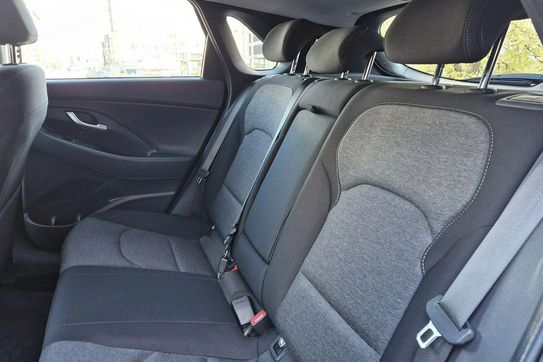 Hyundai i30 1.5 T-GDI Smart DCT