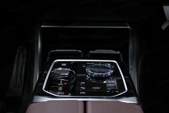 BMW Seria 7 M760e xDrive