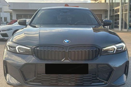 BMW Seria 3 330i xDrive M Sport