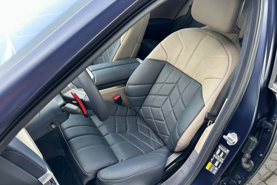 BMW Seria 7 M760e xDrive