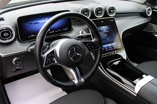 Mercedes Klasa C 300 4MATIC AVANTGARDE