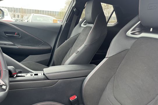 Toyota C-HR 2.0 PHEV GR Sport
