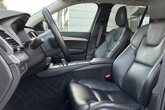 Volvo XC90 B5 D AWD Plus Dark 7os