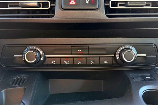 Citroen Berlingo L1H1 Feel AT