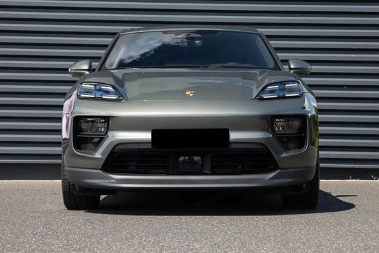 Porsche Macan 4