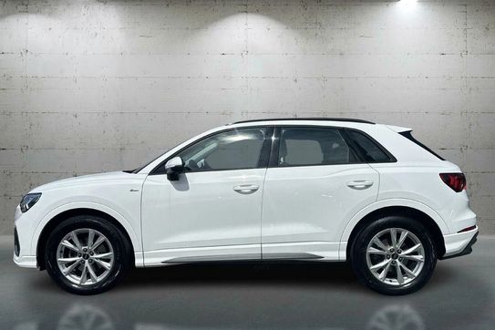Audi Q3 35 TFSI mHEV S-Line S tronic