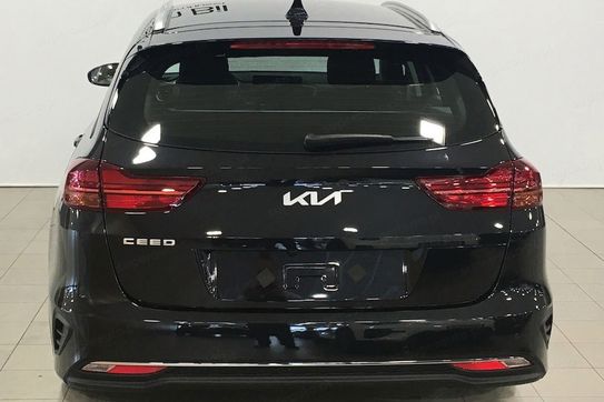 Kia Ceed 1.5 T-GDI M
