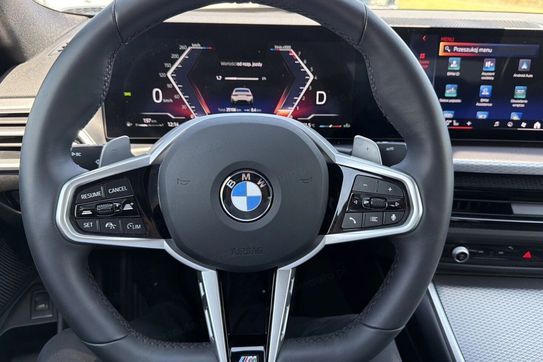 BMW Seria 3 330i xDrive M Sport