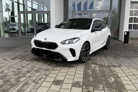 BMW Seria 1 123 xDrive M Sport