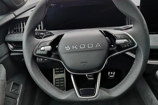 Skoda Superb Sportline 2.0 TDI 4x4  DSG