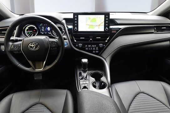 Toyota Camry 2.5 Hybrid Prestige