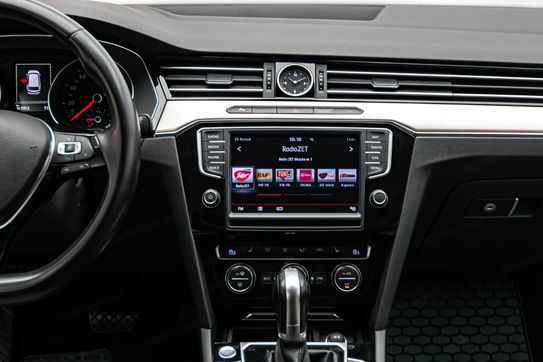 Volkswagen Passat 1.8 TSI R-Line DSG