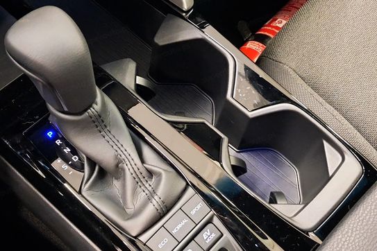 Toyota Camry Comfort 2.5 Hybrid Dynamic Force