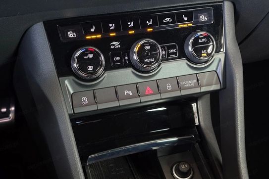 Skoda Karoq 1.5 TSI ACT Sportline DSG