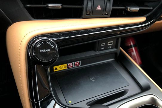 Lexus NX 450h+ Prestige AWD