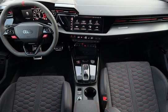 Audi A3 RS3 TFSI quattro S tronic