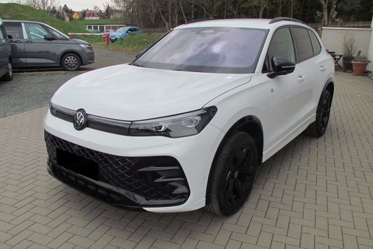 Volkswagen Tiguan R-Line Plus 1.5 eHybrid PHEV  DSG