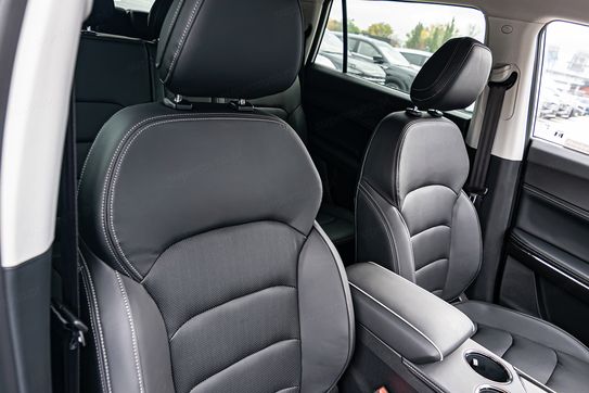 JAC JS8 PRO 1.5 T-GDI 7 DCT 6os.