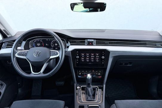 Volkswagen Passat TDI EVO Elegance DSG