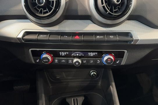 Audi Q2 35 TFSI S Line