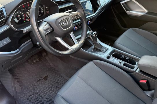 Audi Q3 35 TFSI S-Line