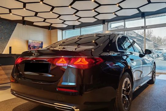 Mercedes Klasa E 200 d  Avantgarde