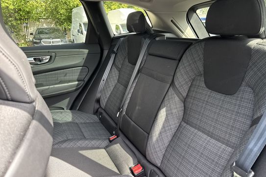 Volvo XC60 T6 Plug-In Hybrid AWD Core