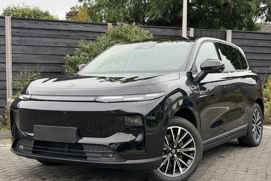 Leapmotor B10 Design Hybrid EV 18,8 kWh