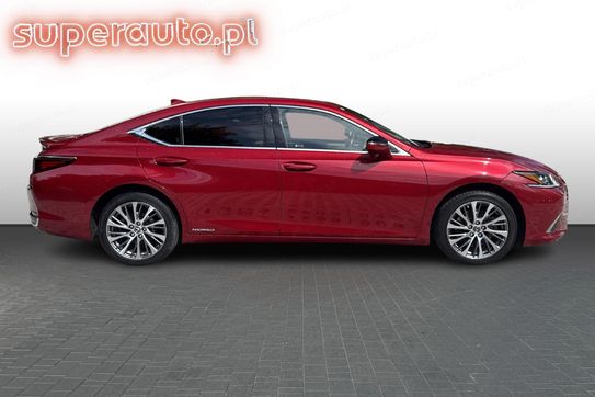 Lexus ES 300h Business Edition +