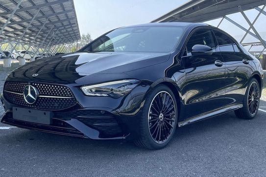 Mercedes CLA 200 AMG Line