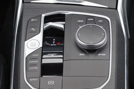 BMW Seria 3 Touring 320d xDrive M Sport