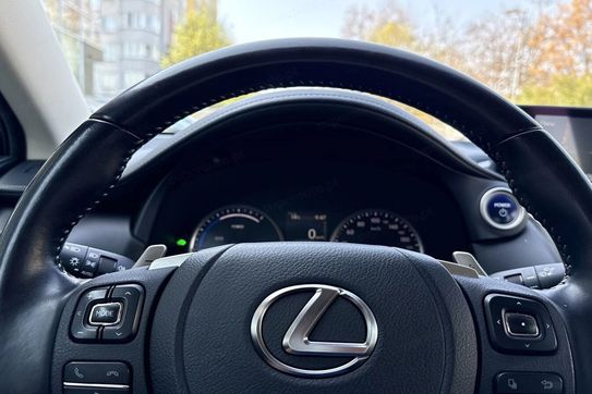 Lexus NX 450h+ Prestige AWD