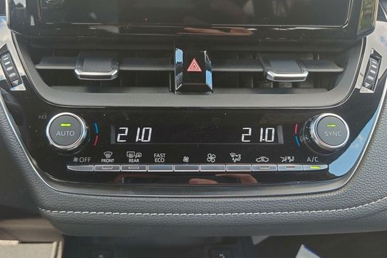 Suzuki Swace 1.8 Hybrid Elegance CVT